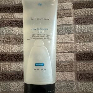 SkinCeuticals LHA Cleanser & Exfoliant